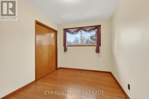 19 Convay Crescent Brockville ON K6V 5A2
