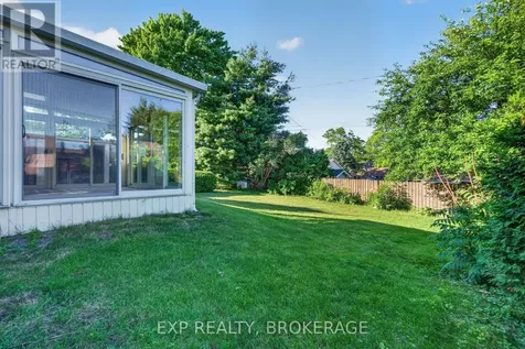 19 Convay Crescent Brockville ON K6V 5A2