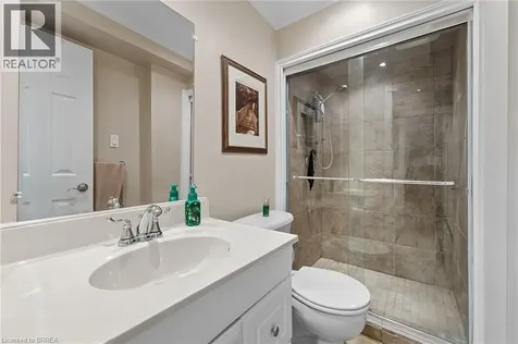 324 Burnett Avenue Cambridge ON N1T 1G6