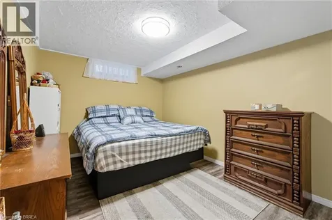 324 Burnett Avenue Cambridge ON N1T 1G6