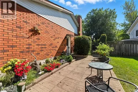 324 Burnett Avenue Cambridge ON N1T 1G6