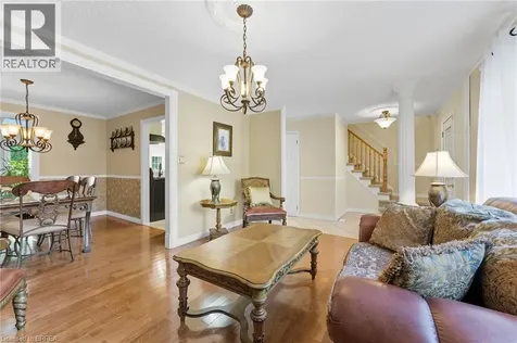 324 Burnett Avenue Cambridge ON N1T 1G6