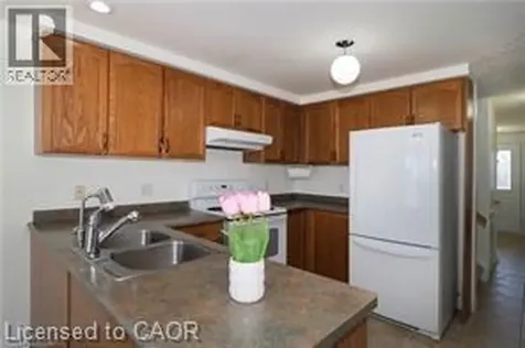 545 Chesapeake Crescent Waterloo ON N2K 4G2