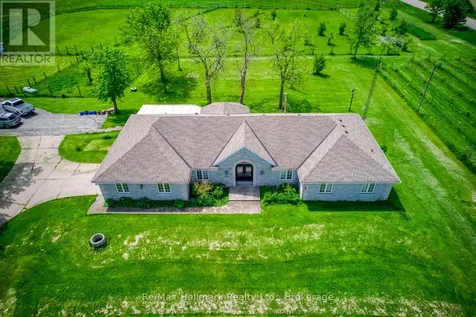 232 Eighth Road East Hamilton ON L8J 3M2