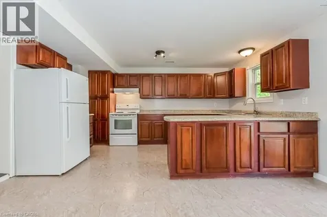 353 Wellington Street East Mount Forest ON N0G 2L2