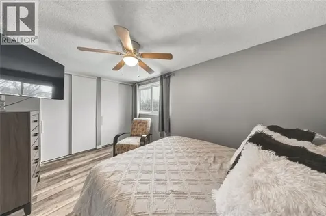 1103 Cardiff Court Sarnia ON N7S 4B6