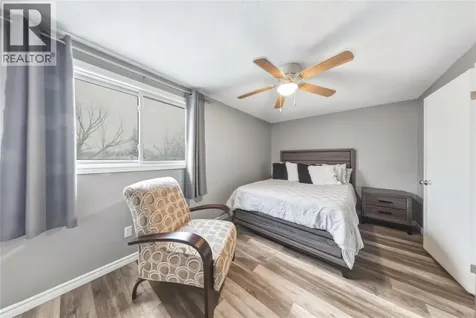 1103 Cardiff Court Sarnia ON N7S 4B6