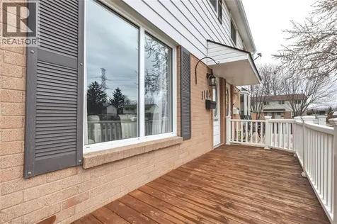 1103 Cardiff Court Sarnia ON N7S 4B6