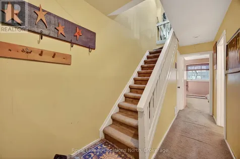 13 Harbour Street West Collingwood ON L9Y 5B4