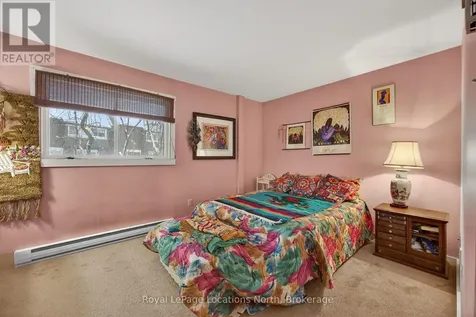 13 Harbour Street West Collingwood ON L9Y 5B4