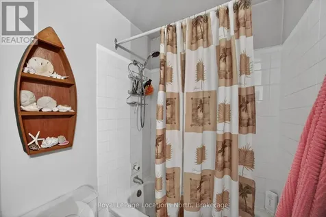 13 Harbour Street West Collingwood ON L9Y 5B4