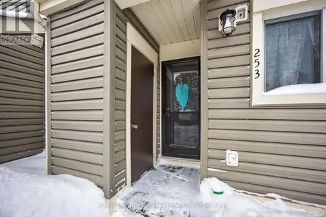 13 Harbour Street West Collingwood ON L9Y 5B4
