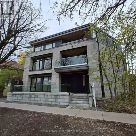 112 Queen Elizabeth Drive Ottawa ON K2P 0Z5