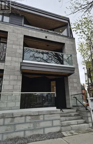112 Queen Elizabeth Drive Ottawa ON K2P 0Z5
