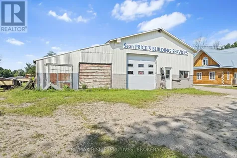 1758 Highway 15 Rideau Lakes ON K0G 1E0