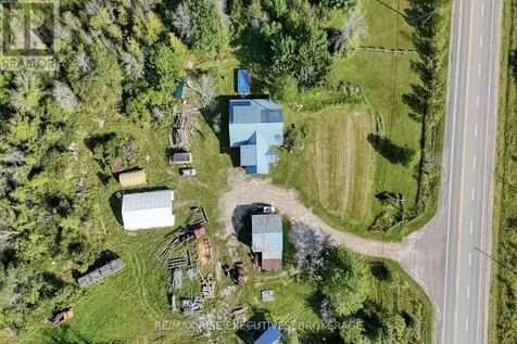 1758 Highway 15 Rideau Lakes ON K0G 1E0