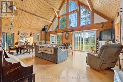 1758 Highway 15 Rideau Lakes ON K0G 1E0