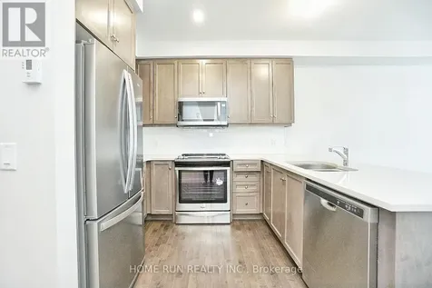 170 Boundstone Way Ottawa ON K2T 0M8