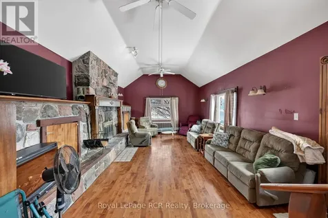 2553 County Road 42 Clearview ON L0M 1S0