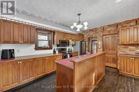 2553 County Road 42 Clearview ON L0M 1S0