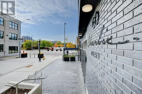 60 Charles West Kitchener ON N2G 0C9