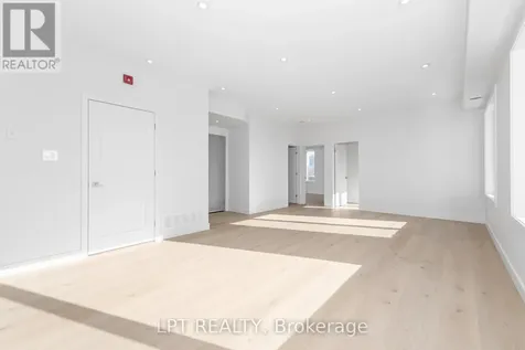 319 Shakespeare Street Ottawa ON K1L 5M1