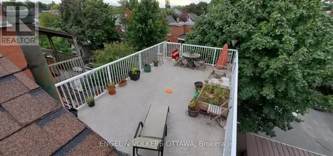 22-24 St Francis Street Ottawa ON K1Y 1W5
