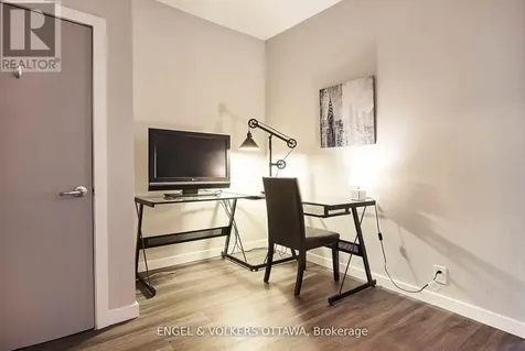 22-24 St Francis Street Ottawa ON K1Y 1W5