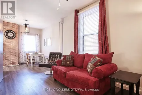 22-24 St Francis Street Ottawa ON K1Y 1W5