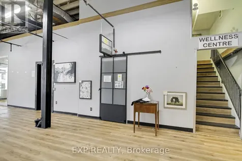 12 Maple Avenue Smiths Falls ON K7A 1Z5