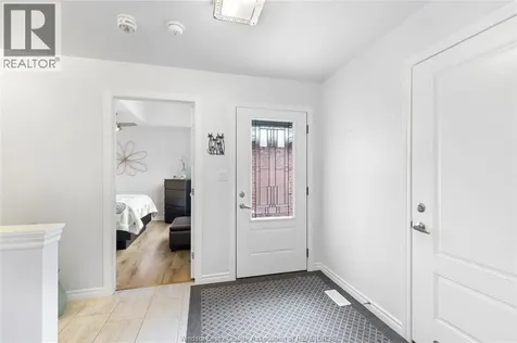 132 Riverfront Park Amherstburg ON N9V 0B8