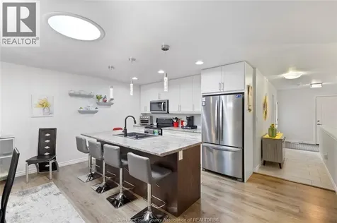 132 Riverfront Park Amherstburg ON N9V 0B8