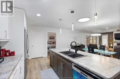 132 Riverfront Park Amherstburg ON N9V 0B8
