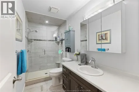 132 Riverfront Park Amherstburg ON N9V 0B8