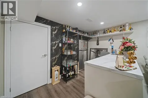 4456 Sixth Avenue Niagara Falls ON L2E 4T1