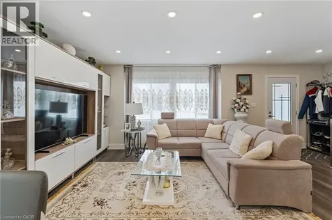 4456 Sixth Avenue Niagara Falls ON L2E 4T1