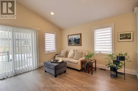 1095 Kincaid Street West North Perth (elma) ON N4W 0J8