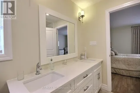 1095 Kincaid Street West North Perth (elma) ON N4W 0J8
