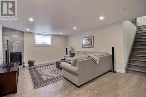 1095 Kincaid Street West North Perth (elma) ON N4W 0J8