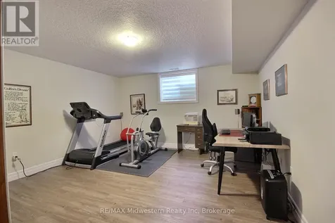 1095 Kincaid Street West North Perth (elma) ON N4W 0J8