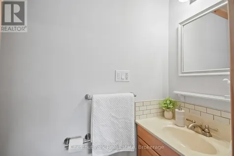 12 Emsdale Lake Road Perry ON P0A 1M0