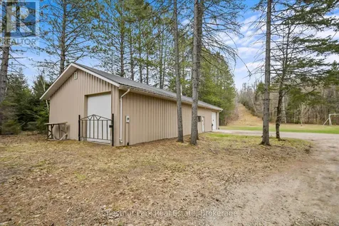 12 Emsdale Lake Road Perry ON P0A 1M0