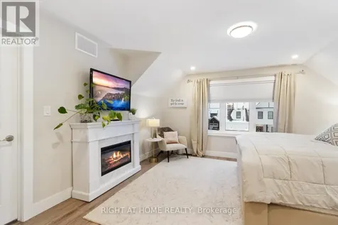 157 Courtland Street Blue Mountains ON L9Y 5L7