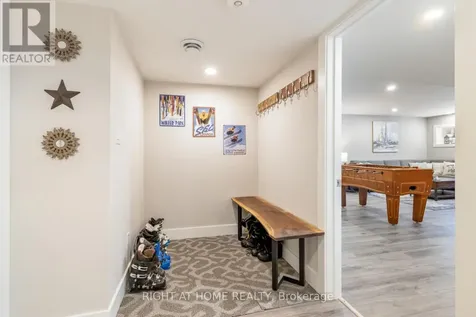 157 Courtland Street Blue Mountains ON L9Y 5L7