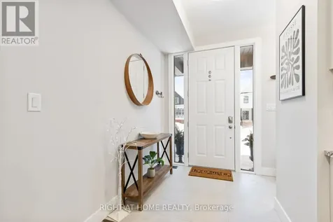 157 Courtland Street Blue Mountains ON L9Y 5L7