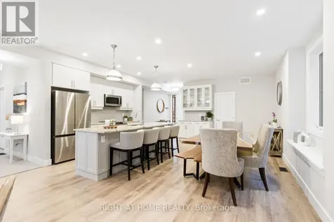 157 Courtland Street Blue Mountains ON L9Y 5L7