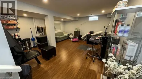 1445 Gaultois Avenue Orleans ON K1C 3G7
