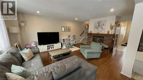 1445 Gaultois Avenue Orleans ON K1C 3G7