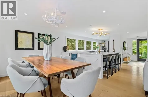 2872 Muskoka Rd 118w Muskoka Lakes ON P0B 1J0