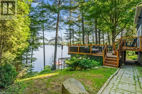 2872 Muskoka Rd 118w Muskoka Lakes ON P0B 1J0